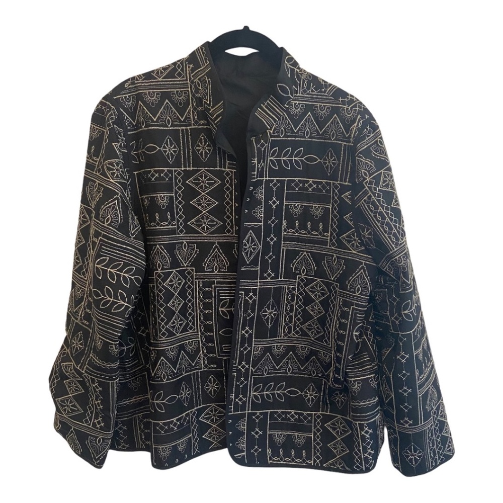 Vintage Crop Jacket - Black with Embroidery Detail Size Medium